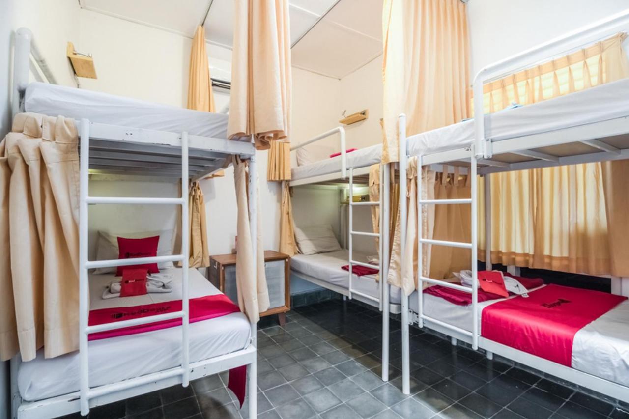 Reddoorz Hostel @ Kotagede Джокякарта Екстериор снимка